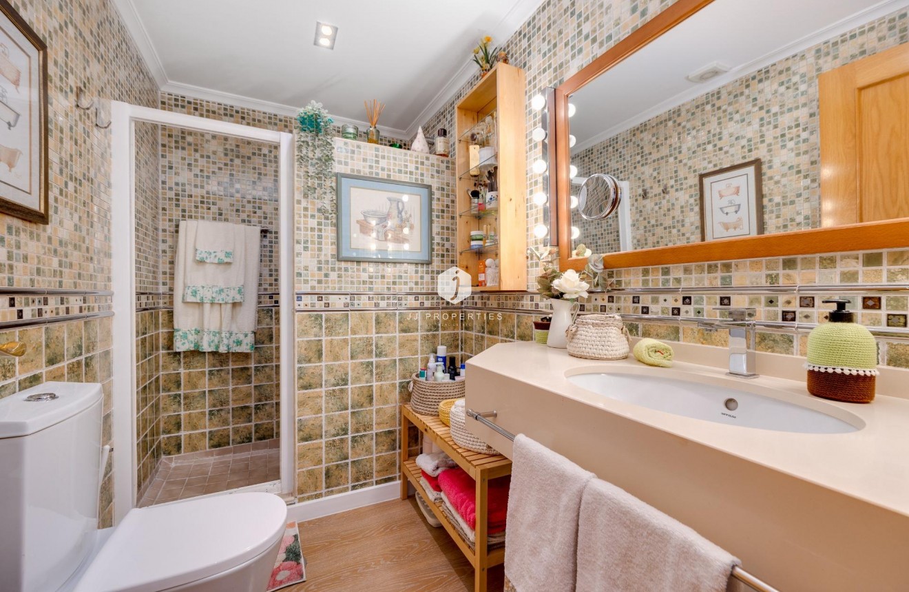 Segunda mano - Ático -
Torrevieja - Centro