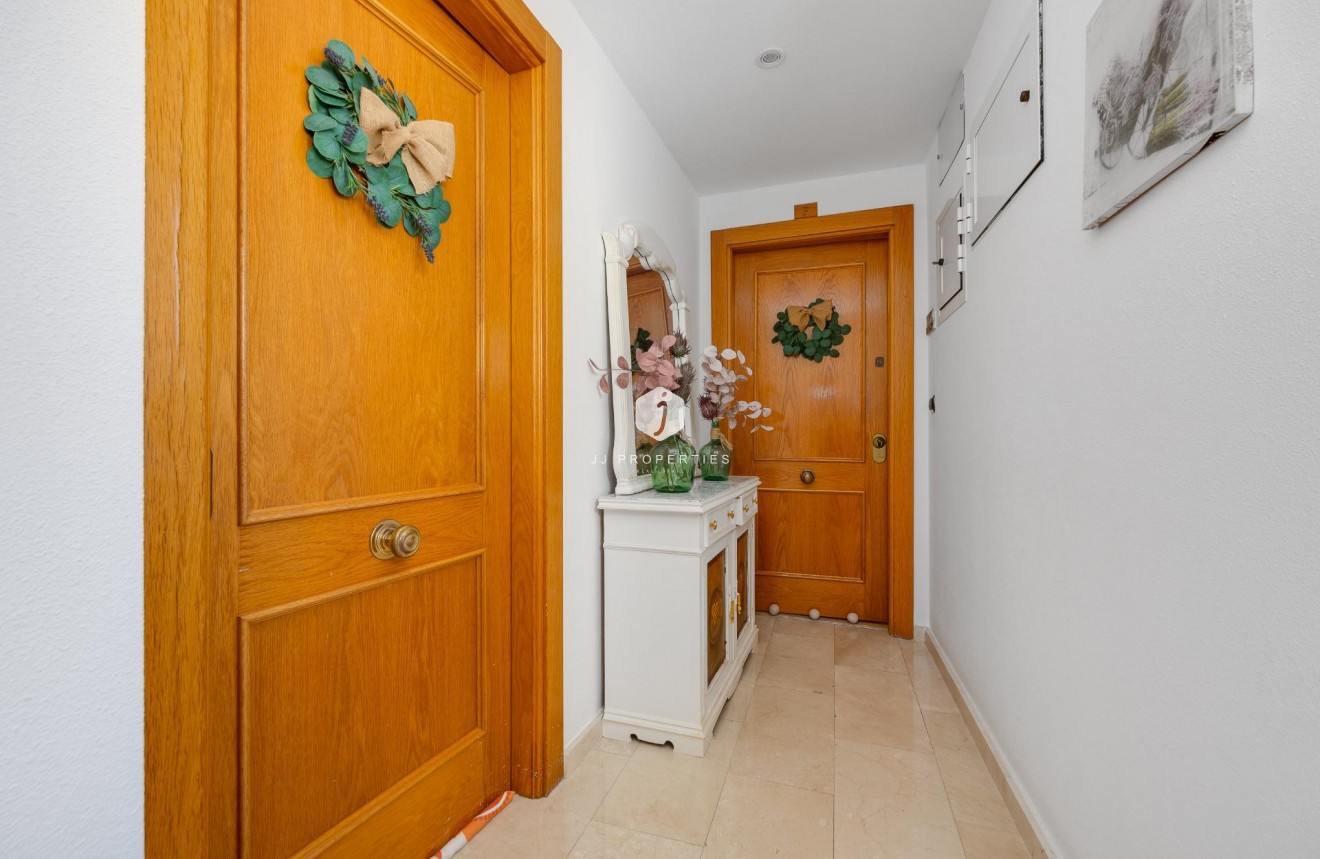 Segunda mano - Ático -
Torrevieja - Centro