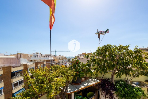 Segunda mano - Ático -
Torrevieja - Centro