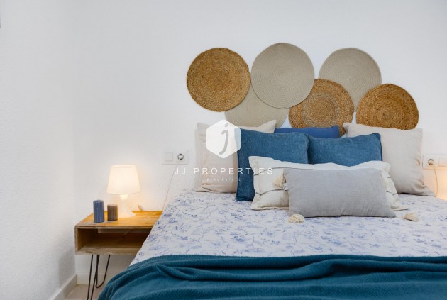 Tweedehands - Appartement / flat -
Torrevieja - Cabo cervera