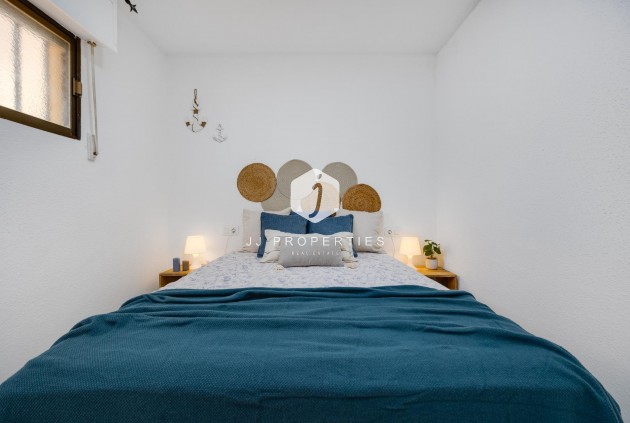 Tweedehands - Appartement / flat -
Torrevieja - Cabo cervera