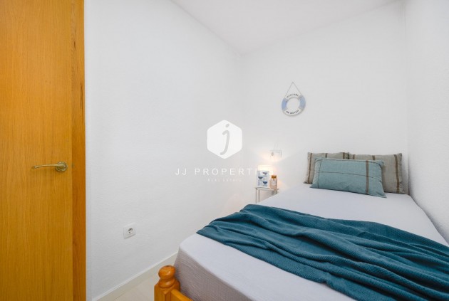 Tweedehands - Appartement / flat -
Torrevieja - Cabo cervera