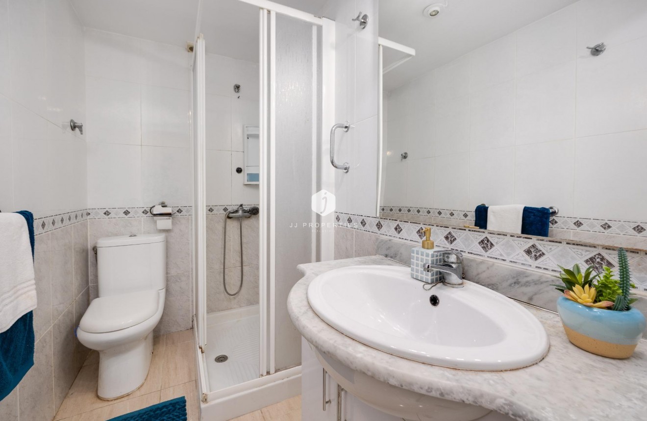 Tweedehands - Appartement / flat -
Torrevieja - Cabo cervera