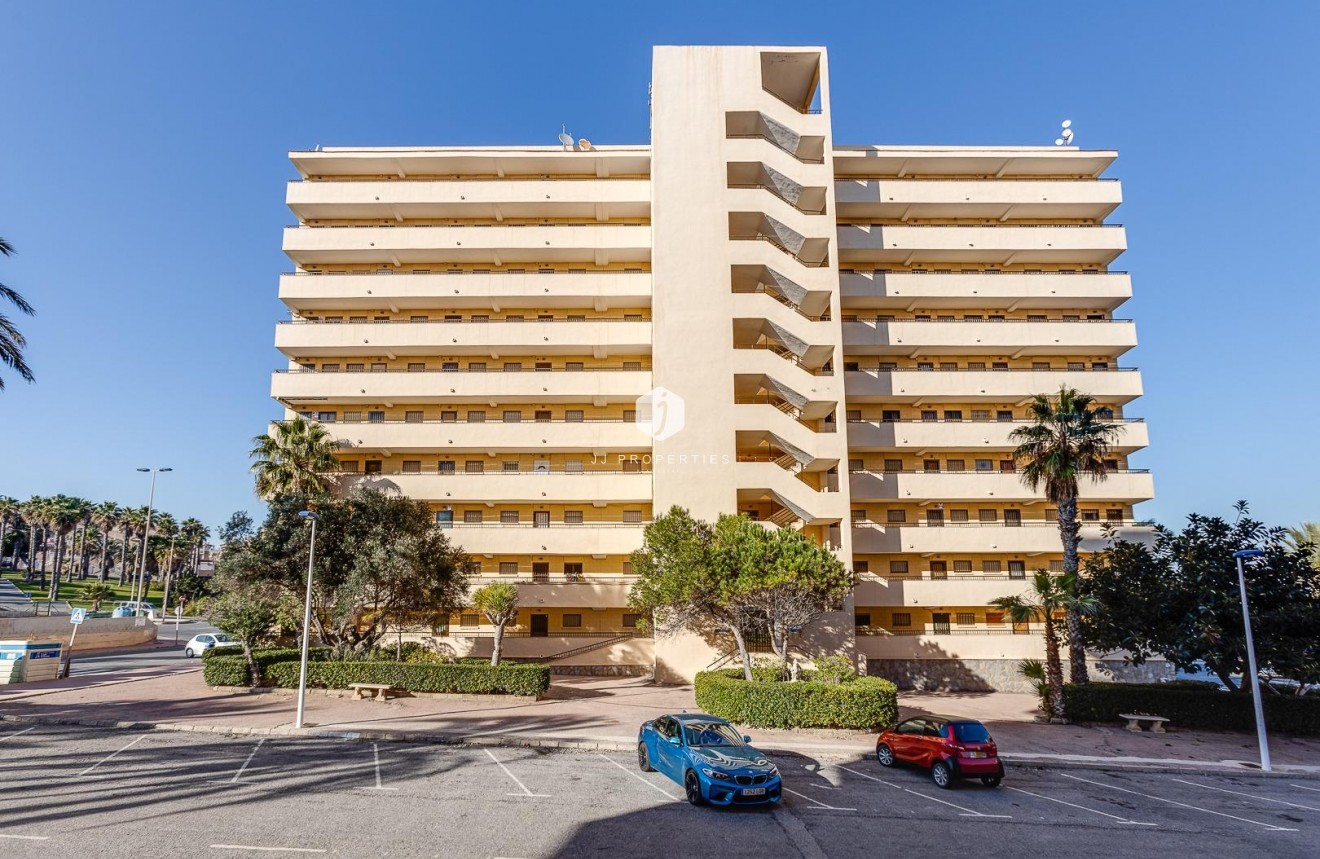 Tweedehands - Appartement / flat -
Torrevieja - Cabo cervera