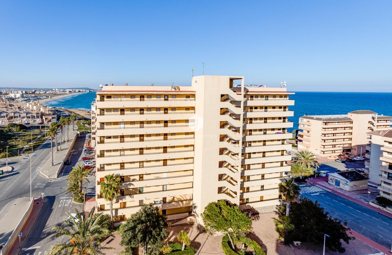 Tweedehands - Appartement / flat -
Torrevieja - Cabo cervera