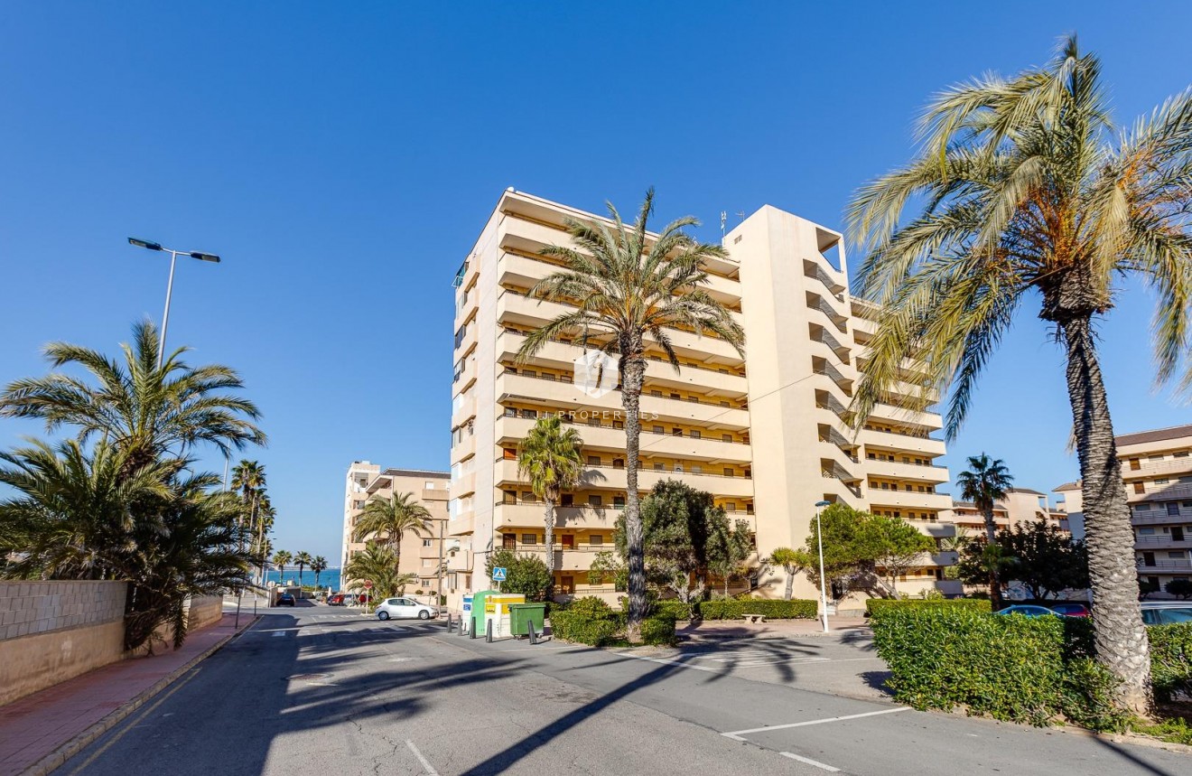 Tweedehands - Appartement / flat -
Torrevieja - Cabo cervera