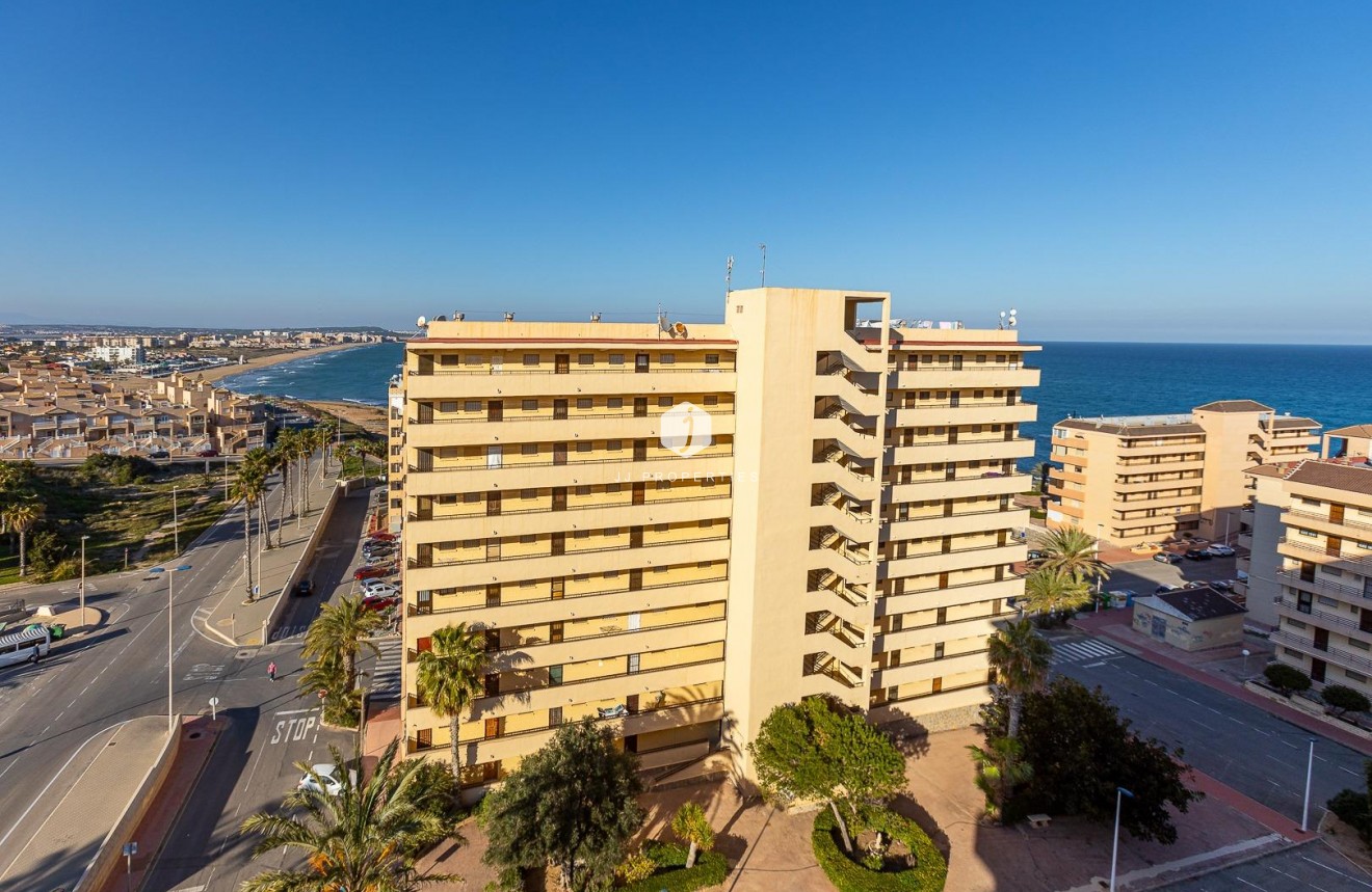 Tweedehands - Appartement / flat -
Torrevieja - Cabo cervera