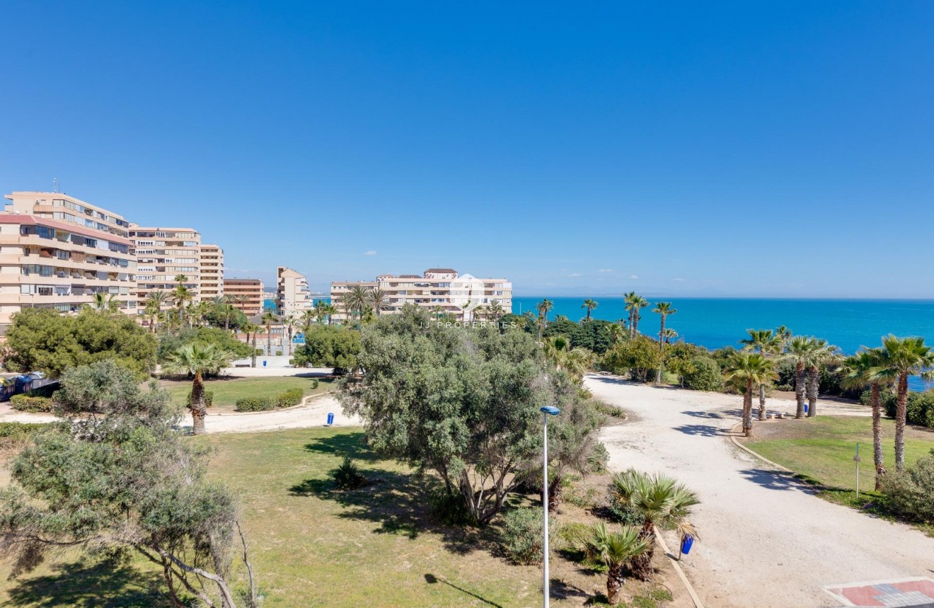 Tweedehands - Appartement / flat -
Torrevieja - Cabo cervera