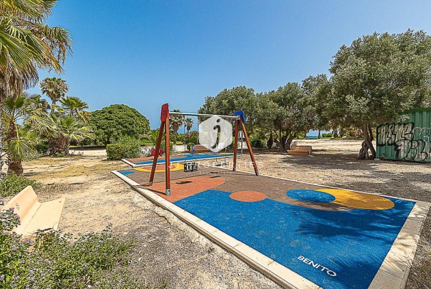 Tweedehands - Appartement / flat -
Torrevieja - Cabo cervera