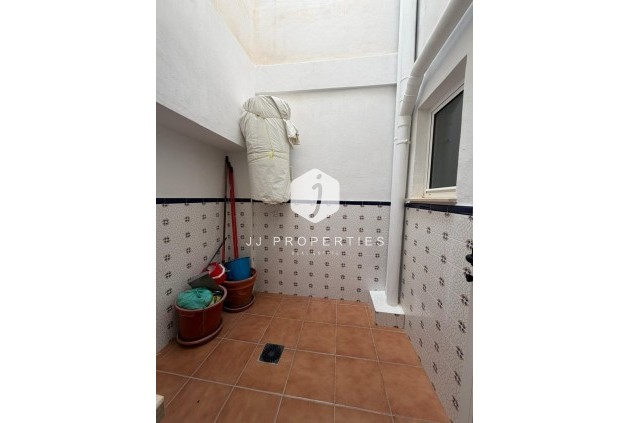 Z drugiej ręki - Szalet -
Guardamar del Segura - Pueblo