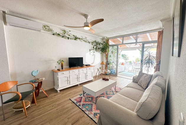 Z drugiej ręki - Mieszkanie w bloku -
Torrevieja - Costa Blanca