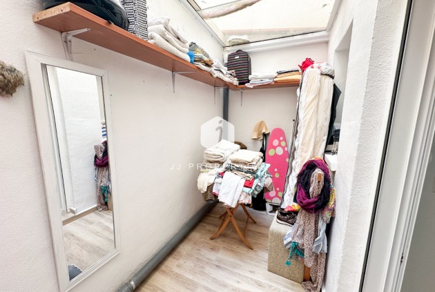 Z drugiej ręki - Mieszkanie w bloku -
Torrevieja - Costa Blanca