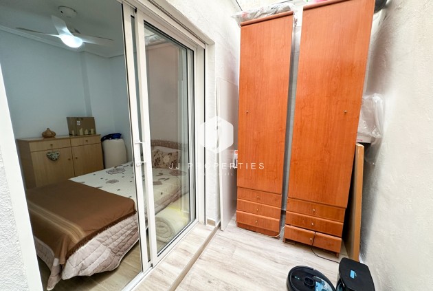 Z drugiej ręki - Mieszkanie w bloku -
Torrevieja - Costa Blanca