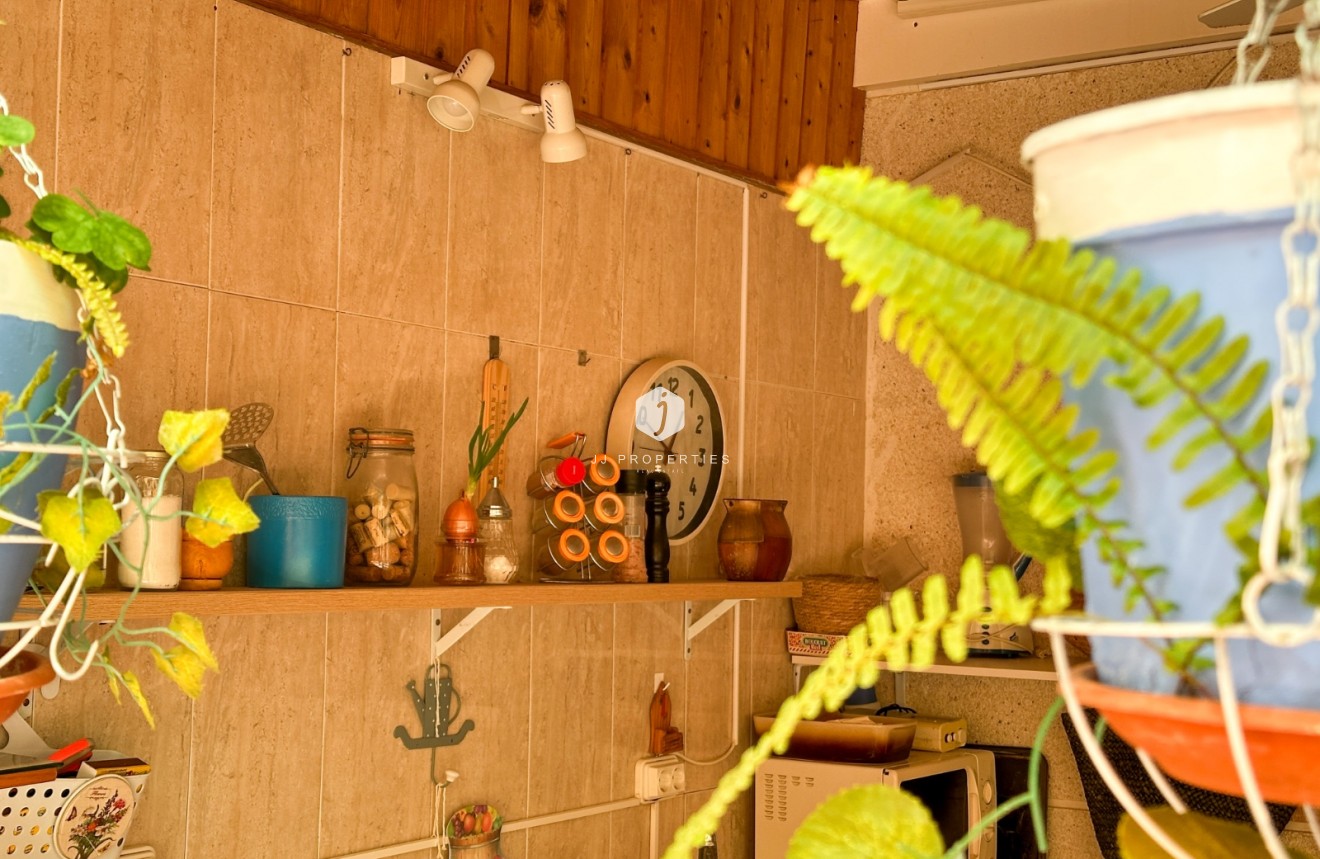 Z drugiej ręki - Mieszkanie w bloku -
Torrevieja - Costa Blanca