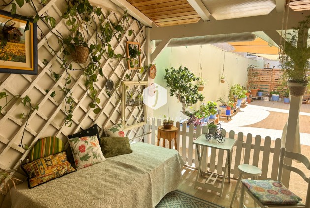 Z drugiej ręki - Mieszkanie w bloku -
Torrevieja - Costa Blanca