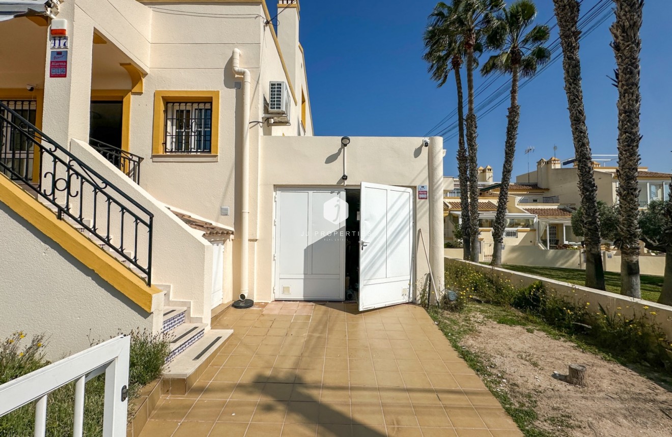 D'occasion - Duplex -
Orihuela Costa - Costa Blanca