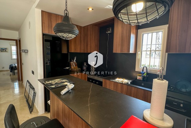 D'occasion - Duplex -
Orihuela Costa - Costa Blanca