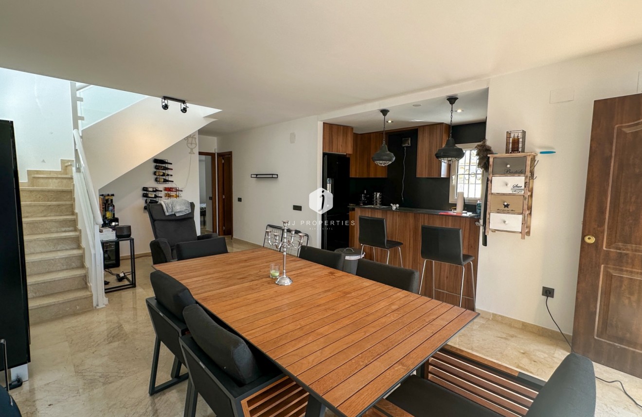 D'occasion - Duplex -
Orihuela Costa - Costa Blanca