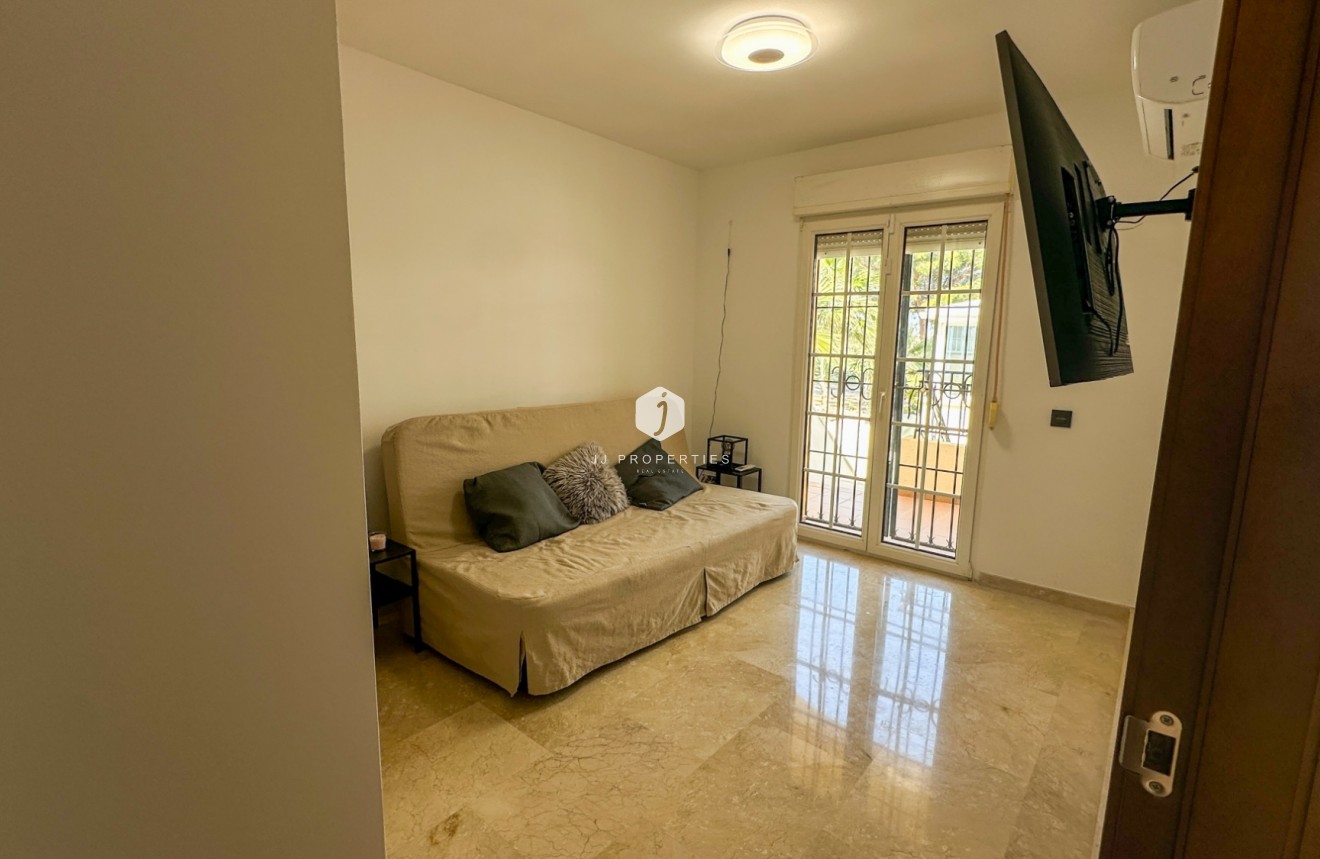 D'occasion - Duplex -
Orihuela Costa - Costa Blanca