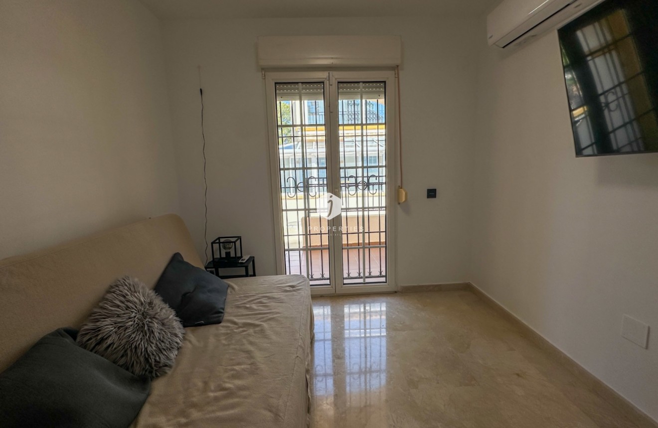 D'occasion - Duplex -
Orihuela Costa - Costa Blanca