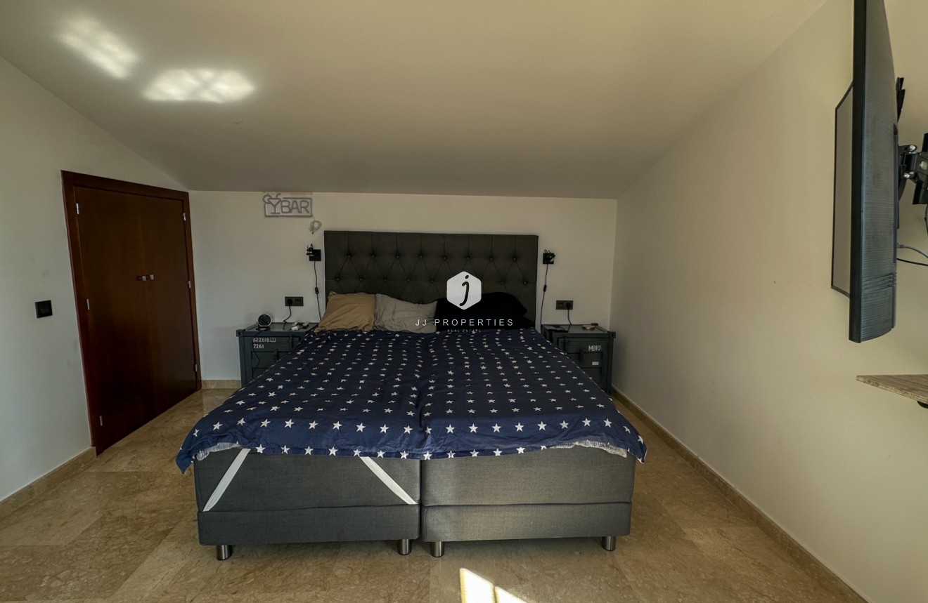 D'occasion - Duplex -
Orihuela Costa - Costa Blanca