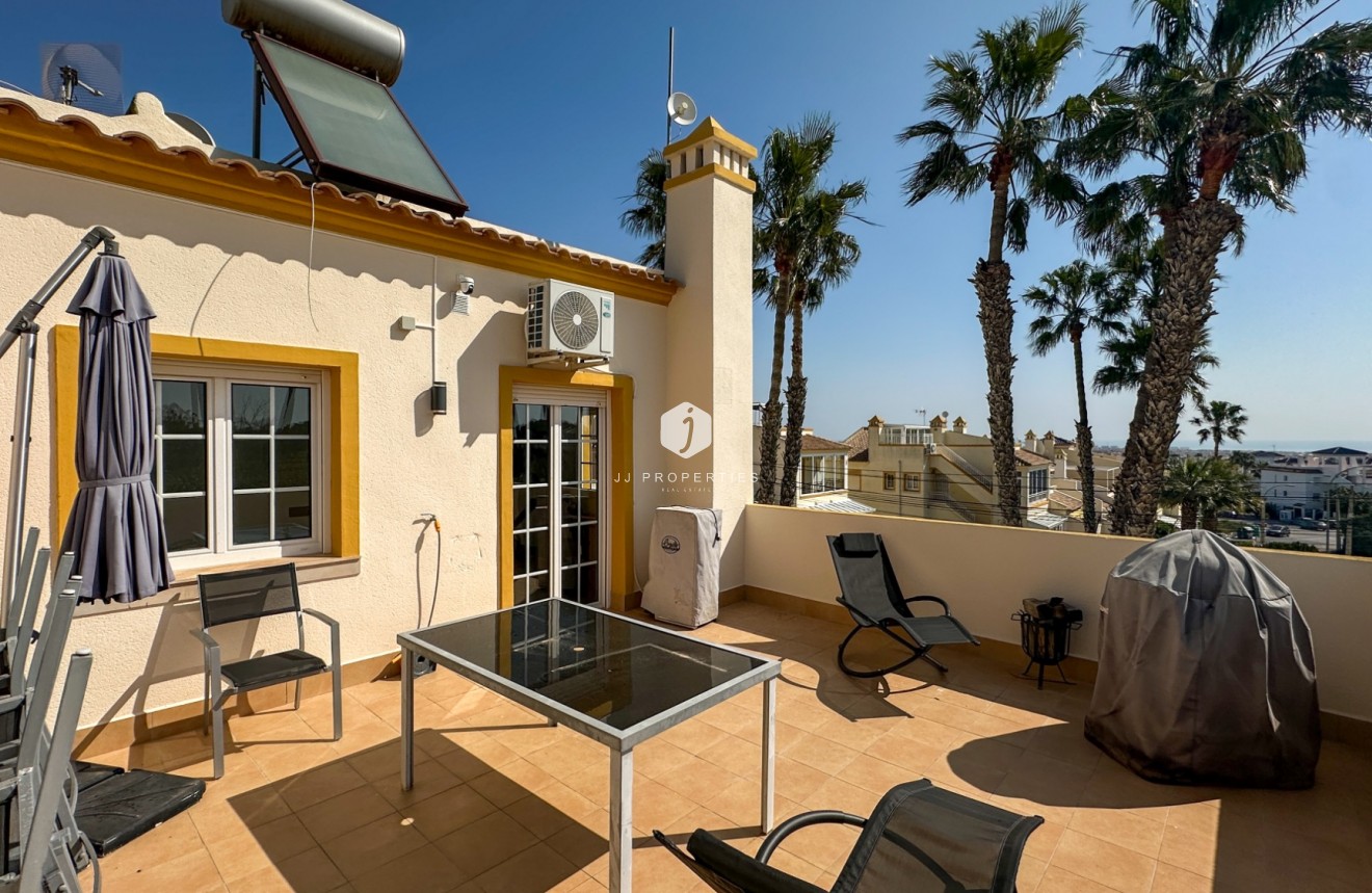 D'occasion - Duplex -
Orihuela Costa - Costa Blanca