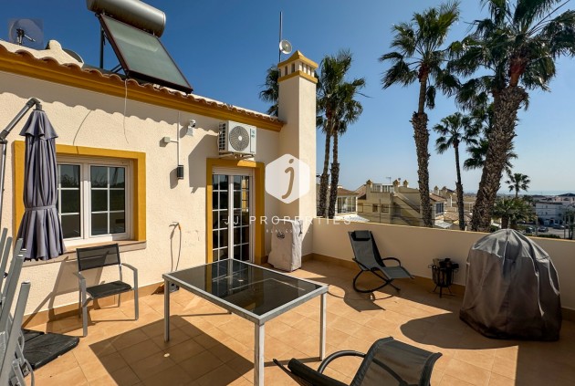 D'occasion - Duplex -
Orihuela Costa - Costa Blanca