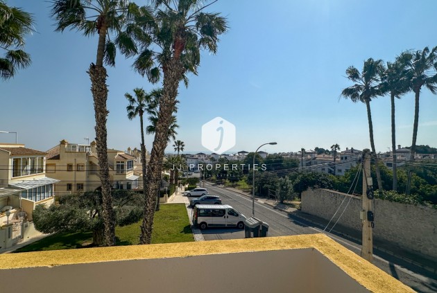 D'occasion - Duplex -
Orihuela Costa - Costa Blanca