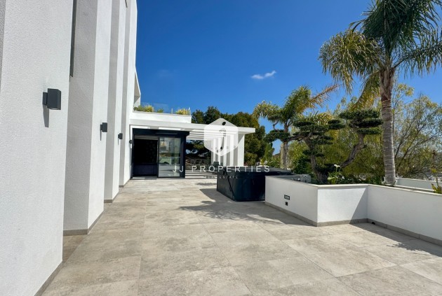 Resale - Villa -
Orihuela Costa - Costa Blanca
