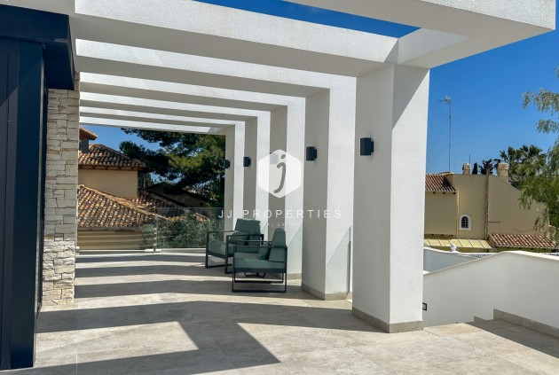Resale - Villa -
Orihuela Costa - Costa Blanca