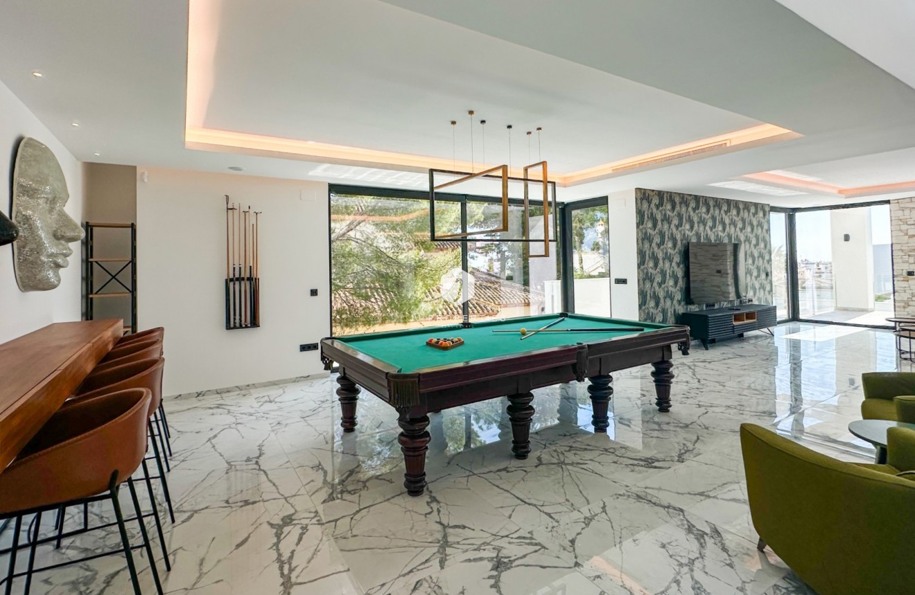 Resale - Villa -
Orihuela Costa - Costa Blanca