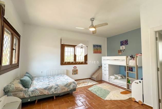 Aus zweiter Hand - Villa -
Dehesa de Campoamor - Costa Blanca