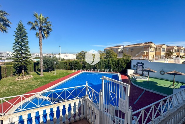 Resale - Apartment / flat -
Torrevieja - Costa Blanca