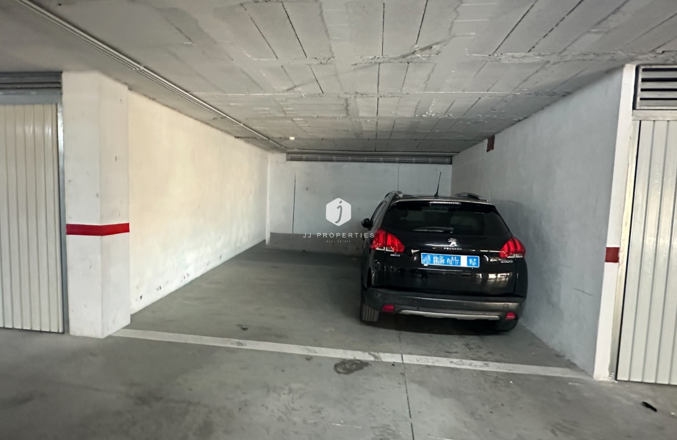 Resale - Apartment / flat -
Torrevieja - Costa Blanca