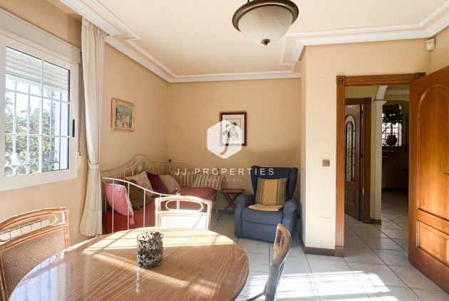 Resale - Villa -
La Mata - Costa Blanca