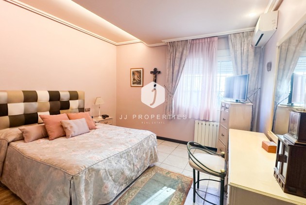 Resale - Villa -
La Mata - Costa Blanca