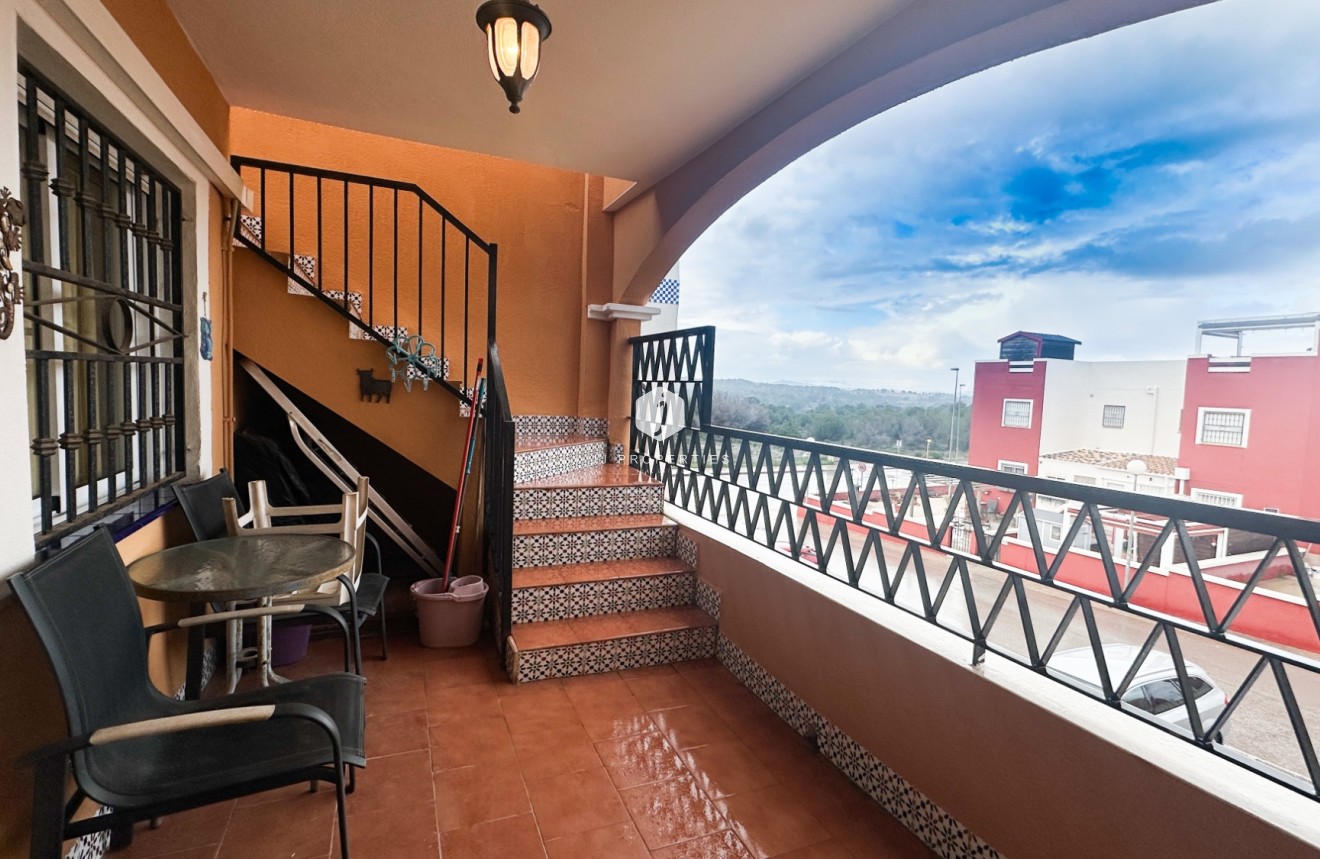 Z drugiej ręki - Mieszkanie w bloku -
Orihuela Costa - Costa Blanca