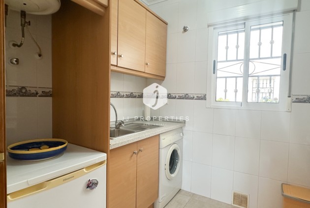 Z drugiej ręki - Mieszkanie w bloku -
Orihuela Costa - Costa Blanca