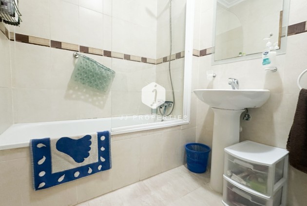 Z drugiej ręki - Mieszkanie w bloku -
Orihuela Costa - Costa Blanca