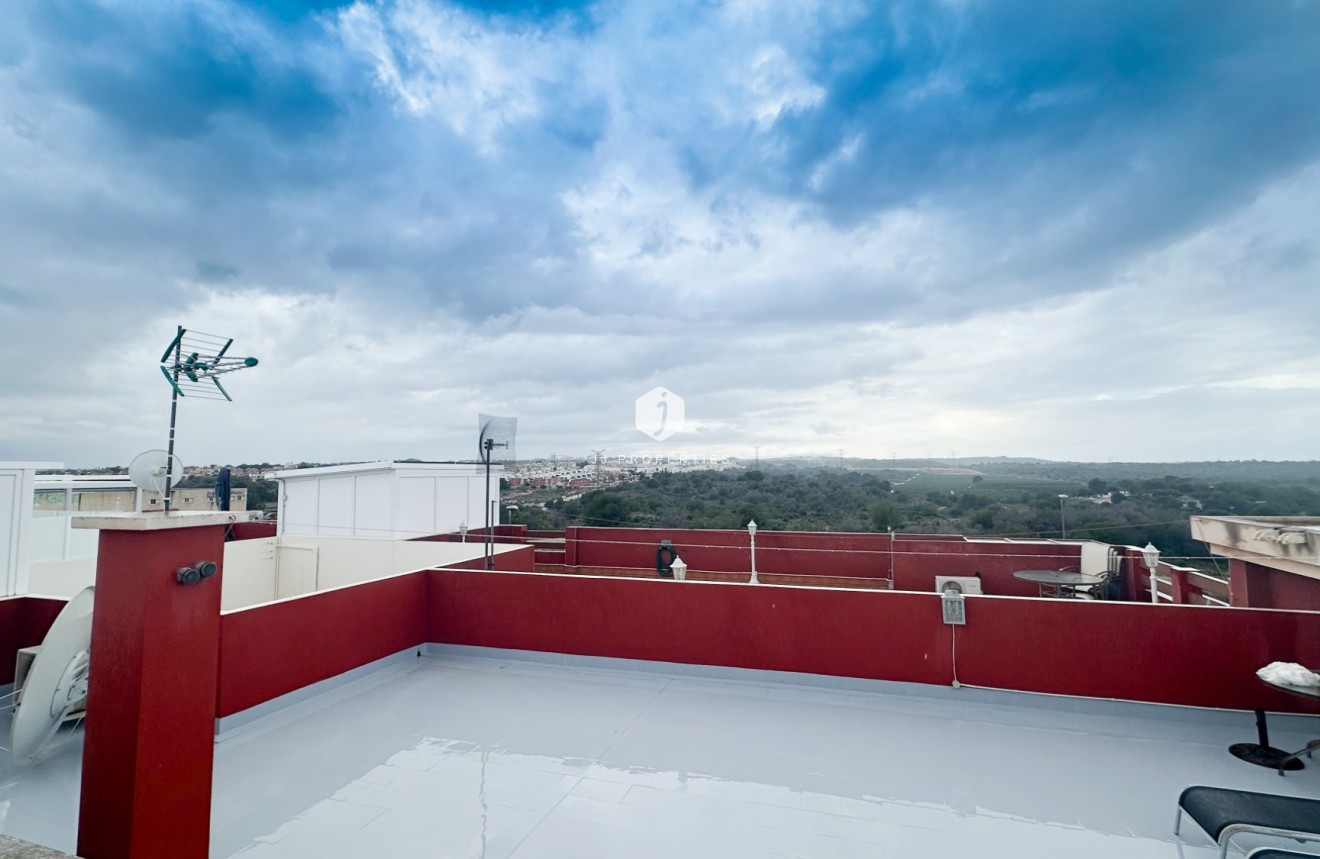 Z drugiej ręki - Mieszkanie w bloku -
Orihuela Costa - Costa Blanca