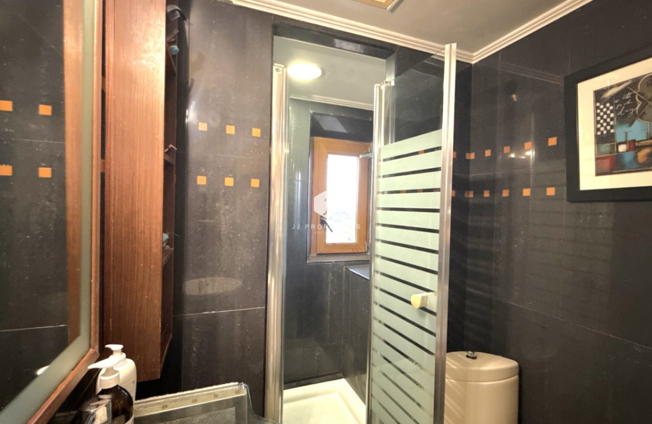 Tweedehands - Appartement / flat -
Torrevieja - Costa Blanca