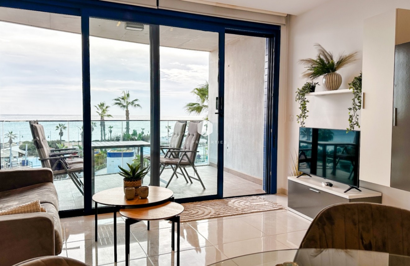 Tweedehands - Appartement / flat -
Torrevieja - Costa Blanca