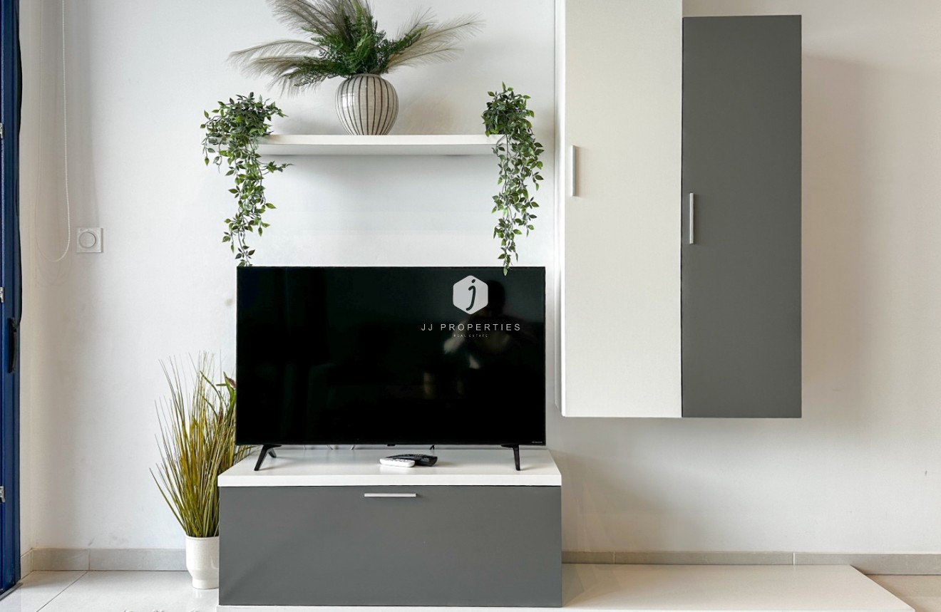 Tweedehands - Appartement / flat -
Torrevieja - Costa Blanca