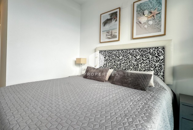 Tweedehands - Appartement / flat -
Torrevieja - Costa Blanca