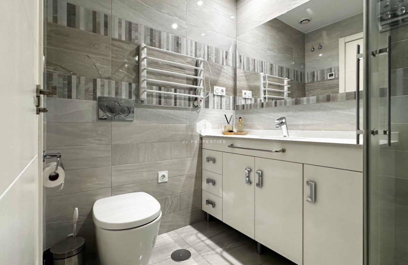 Tweedehands - Appartement / flat -
Torrevieja - Costa Blanca