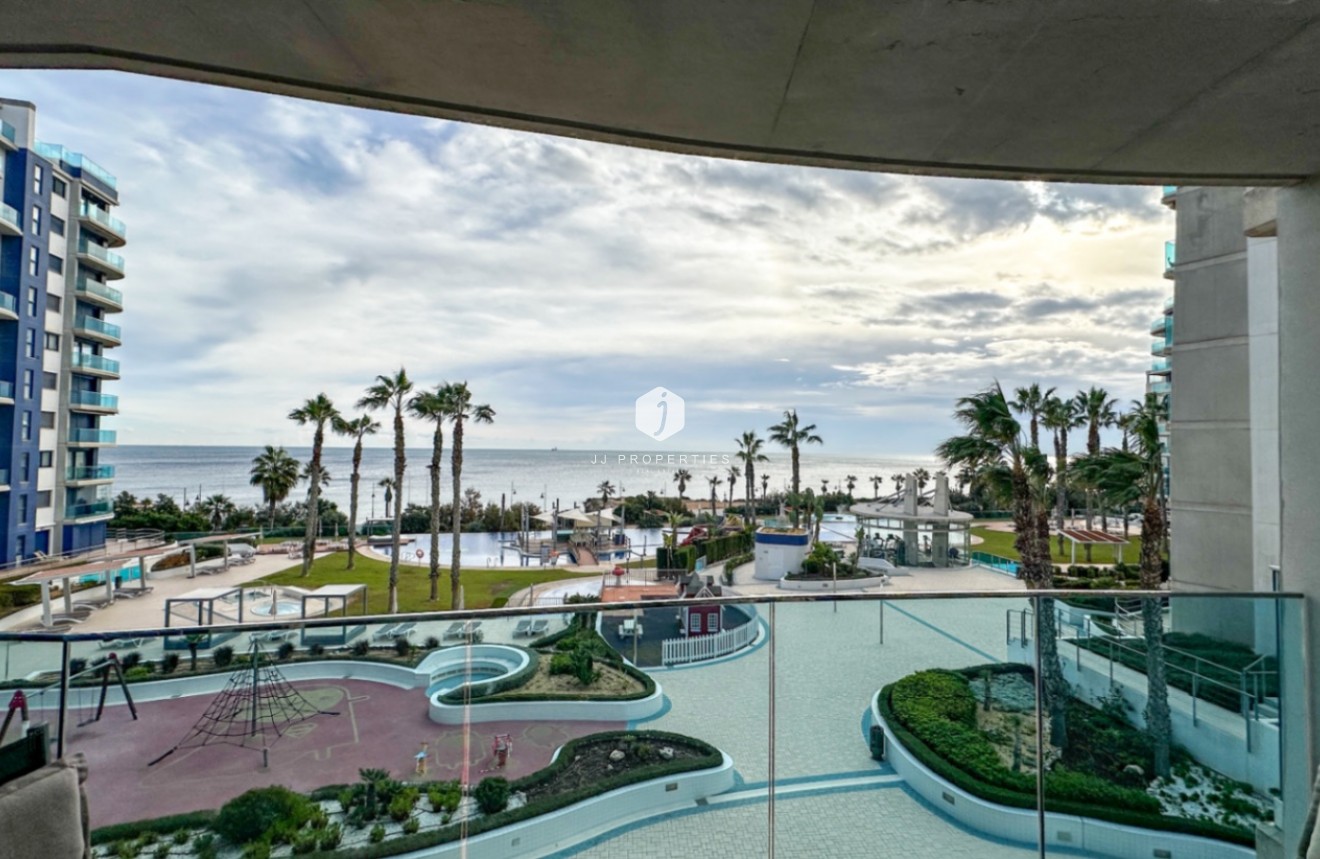 Tweedehands - Appartement / flat -
Torrevieja - Costa Blanca