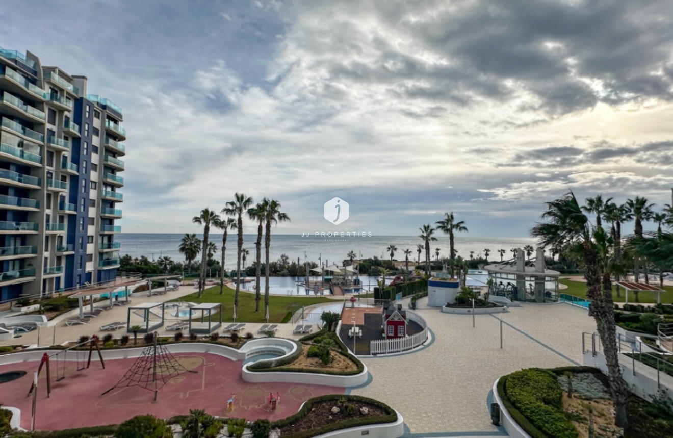 Tweedehands - Appartement / flat -
Torrevieja - Costa Blanca