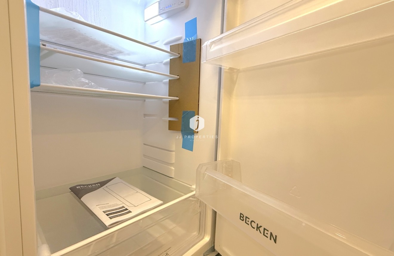 D'occasion - Appartement -
Torrevieja - Costa Blanca