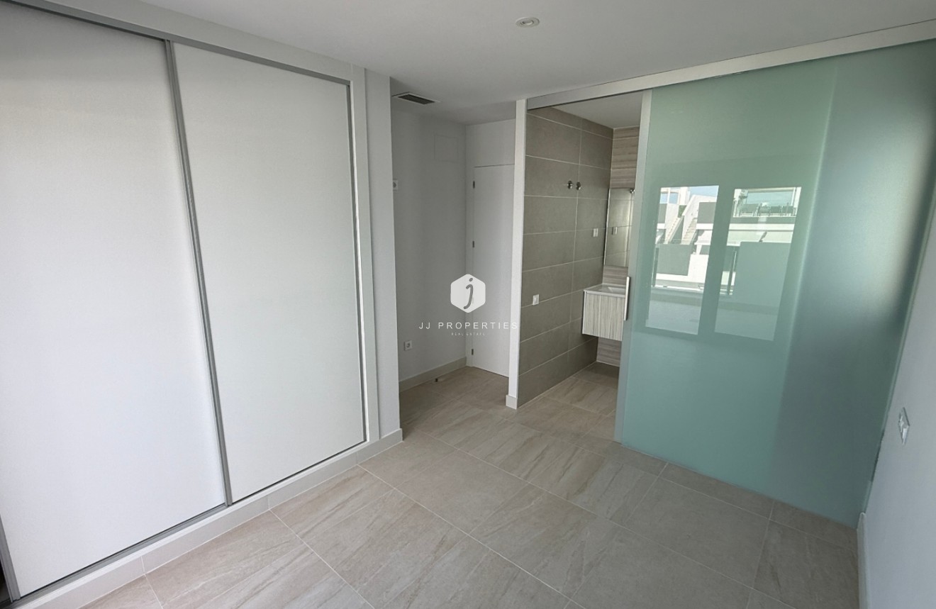 Segunda mano - Apartamento / piso -
Torrevieja - Costa Blanca