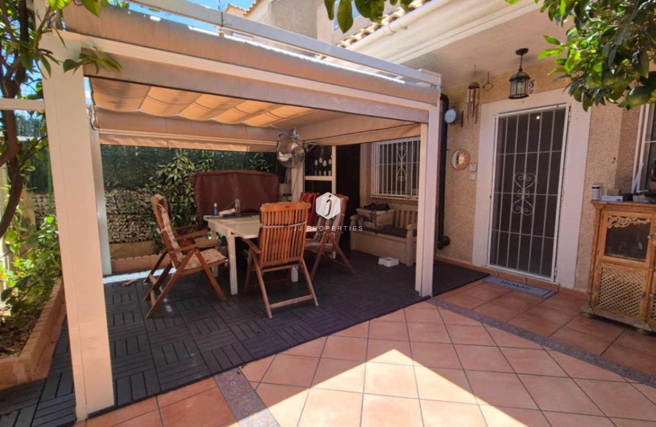Segunda mano - Chalet -
Torrevieja - Costa Blanca